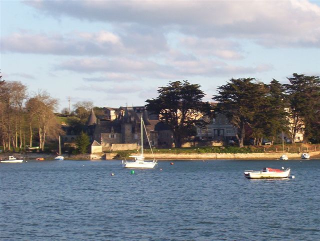 Manoir de l'Ile blanche in Locquirec